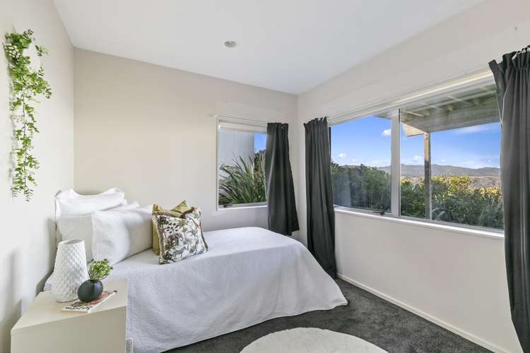 24 Signallers Grove Strathmore Park_13