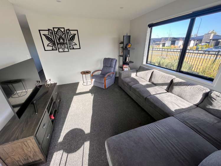 2 Tobollie Drive Rolleston_5