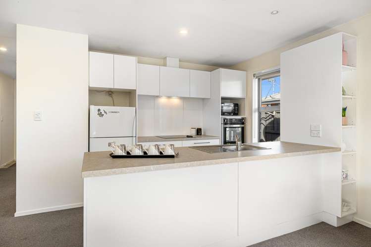 5/212 Lyttelton Street_1