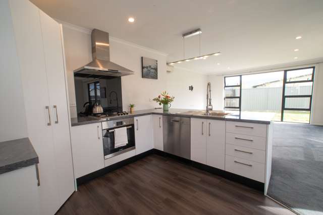 37 Albert Drive Clyde_1