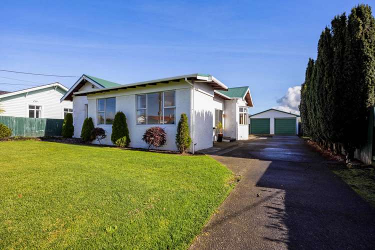 13 Collins Street Hawera_23