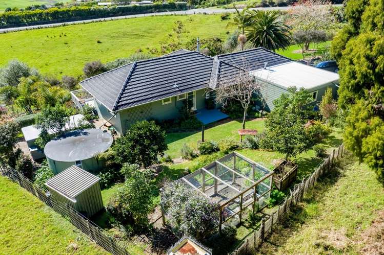 122 Massey Road Waipu_5