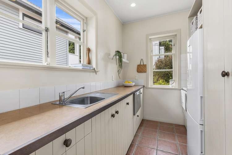 42 Glamis Avenue Strathmore Park_7