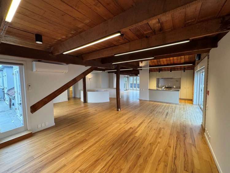 Unit A6/1 Beresford Square Newton_2