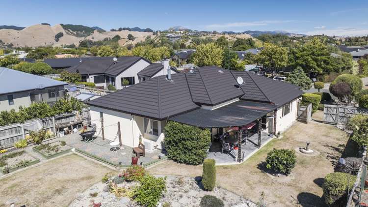 22 Hollybush Drive Brightwater_22