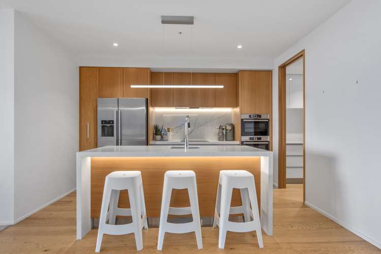 101/585 Beach Road Rothesay Bay_5