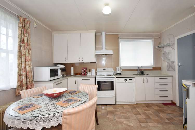 800 Tweed Street Rockdale_1