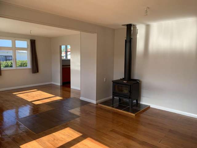 25 Flower Street Bulls_4