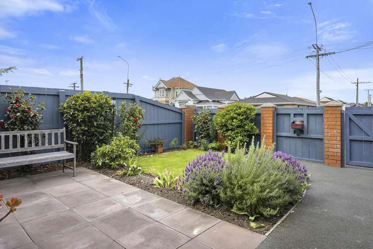 86 Queens Drive Saint Kilda_16