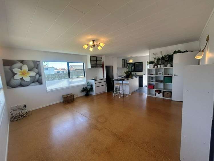 41C Tawa Street 11229_6