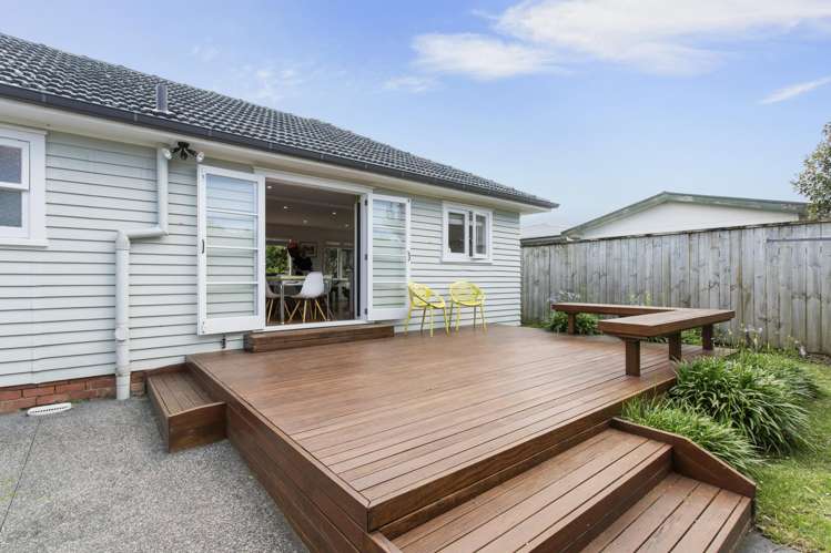 697 Te Atatu Road Te Atatu Peninsula_13
