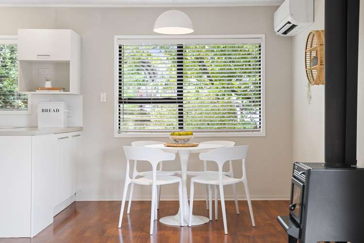 9 Kupari Place Totara Vale_19