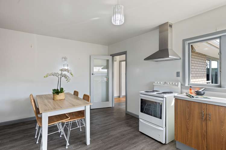 48 Vivian Street Burwood_4