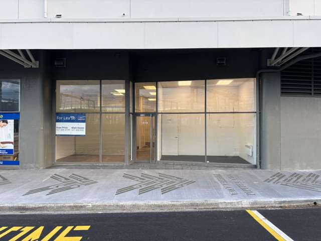 Retail/Office Space on Thorndon Quay &ndash; Car Parking, High Visibility