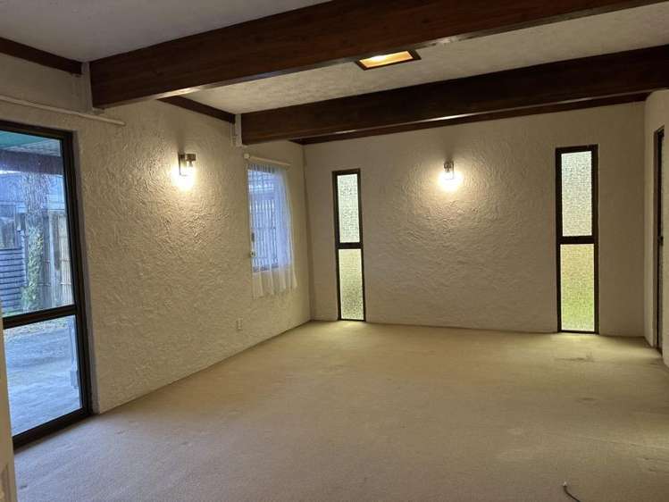 13 Moor Avenue Te Atatu Peninsula_10