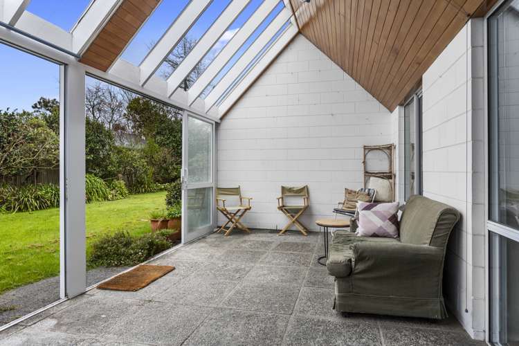 22 Clissold Street Merivale_16