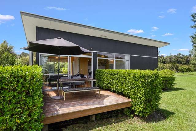 Managed Luxury Retreat in Matakana