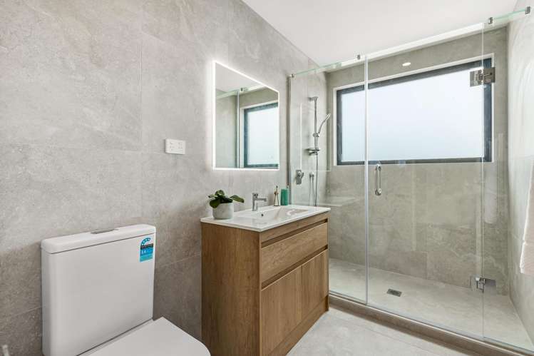 153 Kerepi Street Westgate_16