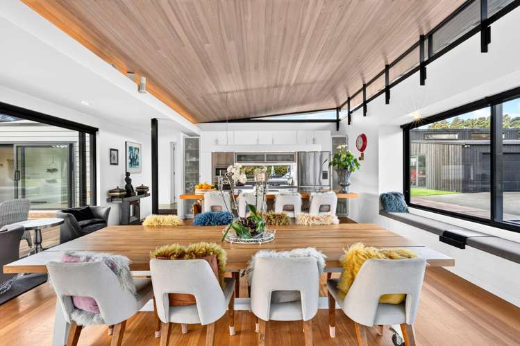 47 Hardens Lane Paremoremo_6