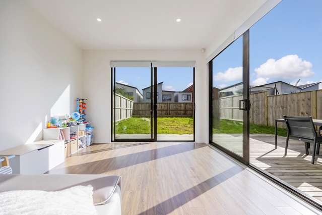 27 Coast Garden Drive Hobsonville_1