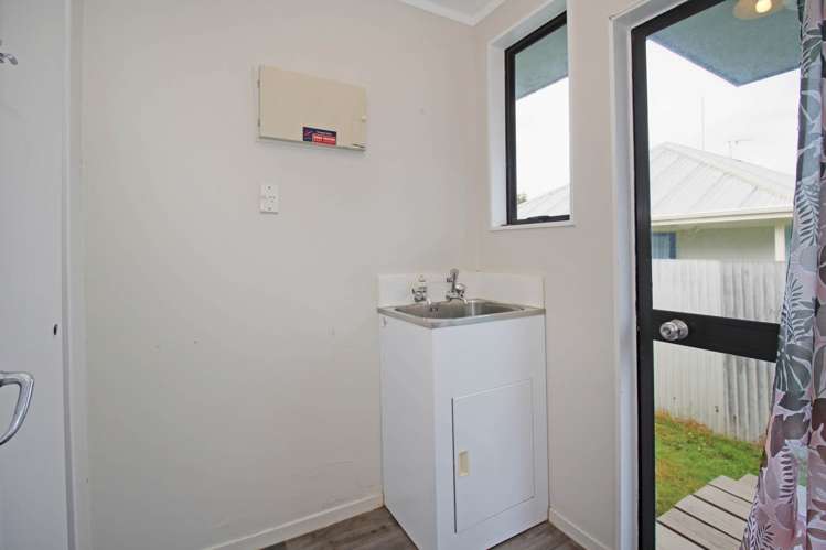 2/131 Old Wairoa Road Papakura_7
