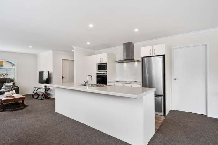 7 Paimarire Lane Pyes Pa_2