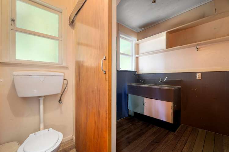 513 State Highway 33 Okere Falls_5