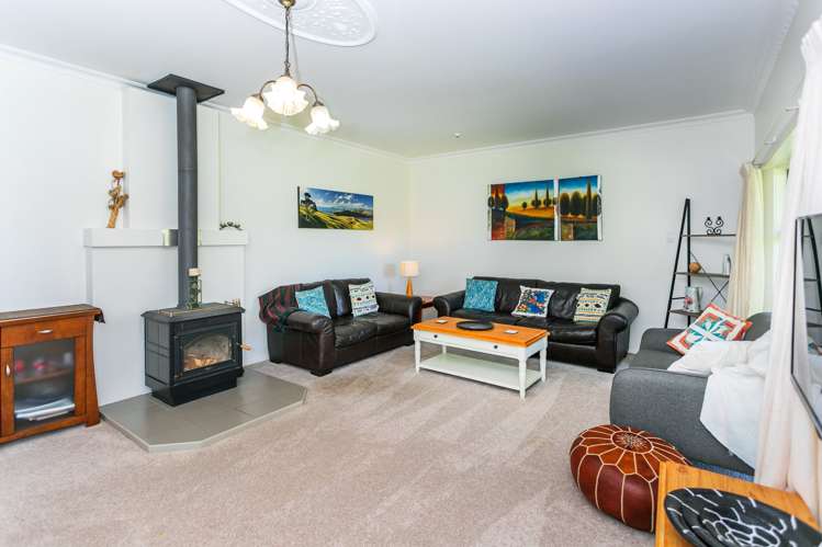 Jacaranda Lodge, 3195 Tiki Road_5