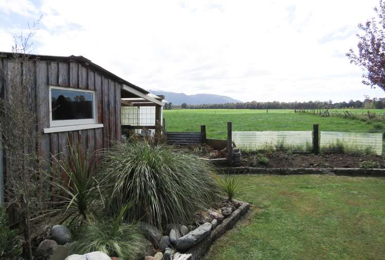 40 Thompsons Road Reefton_24