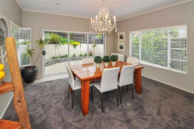 5 Chateau Rise Flat Bush_11