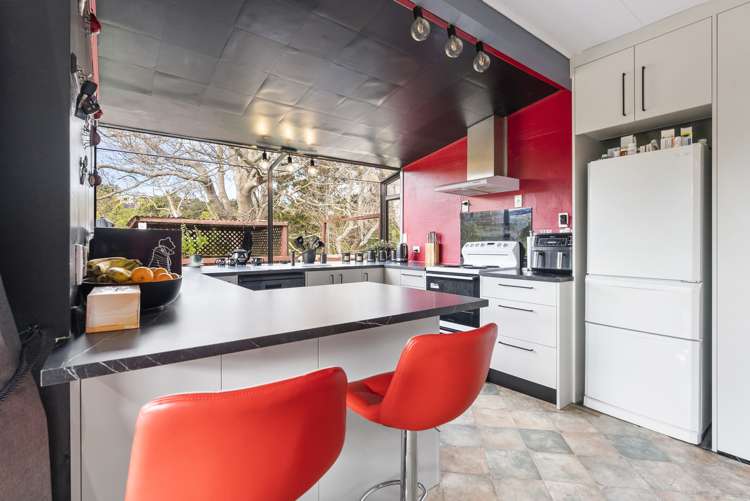 10 Hillside Crescent Westown_3