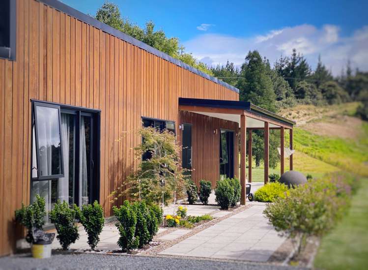 566 Blackbridge Road Waitoki_1