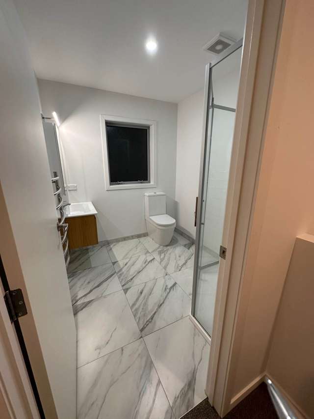 8/5 Glen Road Browns Bay_3