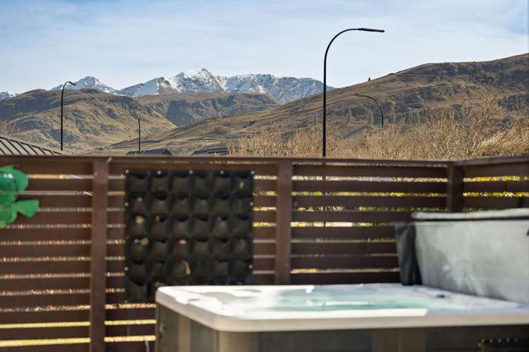 4 Banbury Terrace Lower Shotover_7