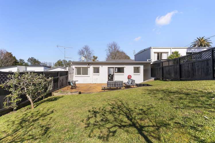 2/6 Amy Street Ellerslie_0