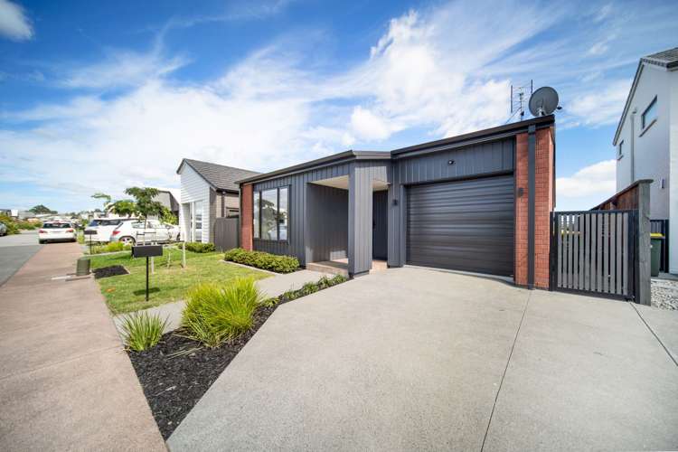 7 Waharau Lane Ramarama_1