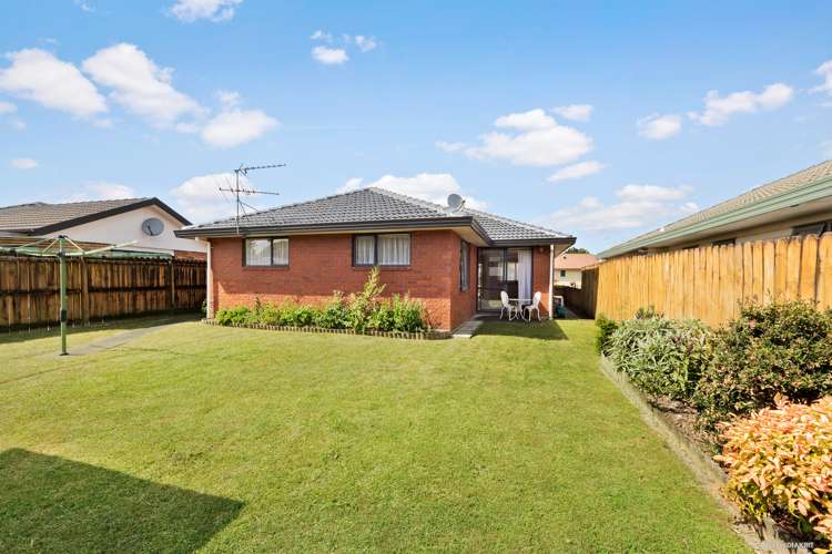 4 Wheaton Place Glen Eden_2