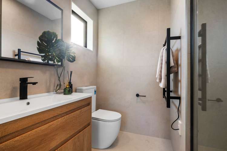 185 Henwood Road Westgate_13