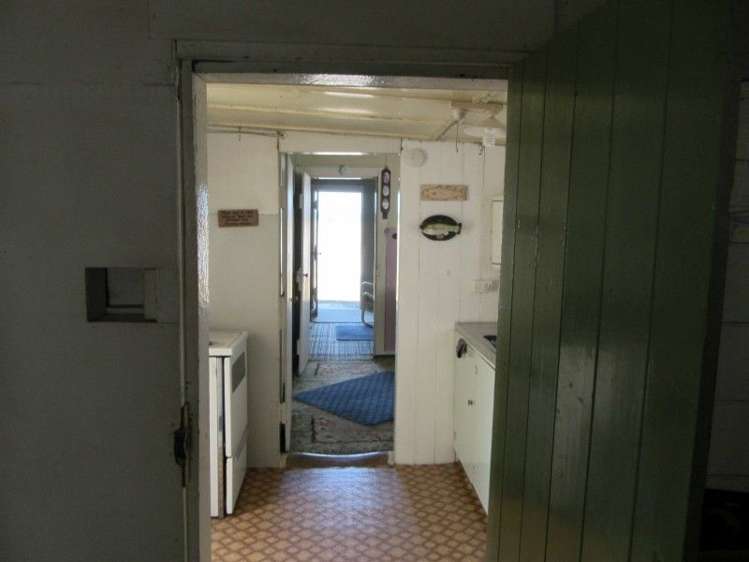 56 Akitio Esplanade Pongaroa_26