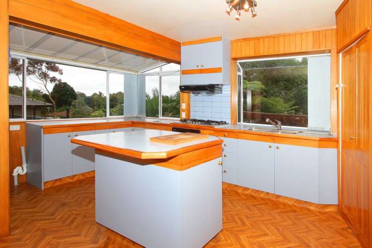 22 Forest Hill Road Henderson_10