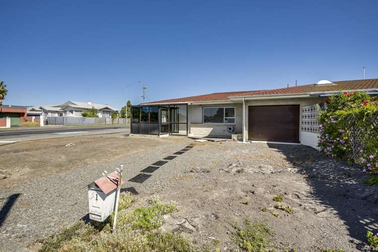 1 Ngarimu Crescent Taradale_11