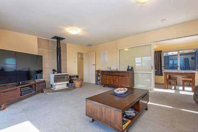 16 Dalzien Place Feilding_3