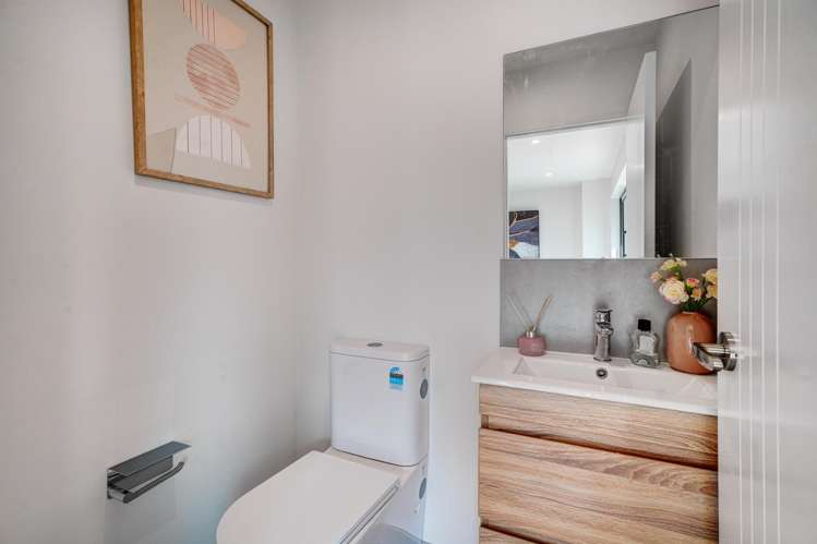 1/20 William Souter Street Forrest Hill_32