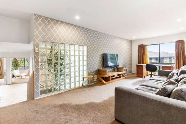 6 Peach Parade 1776_2