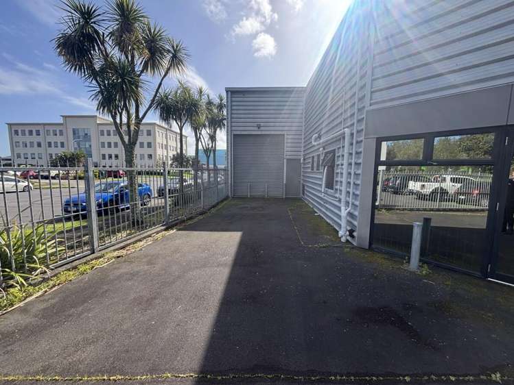 36 Paramount Drive Henderson_2