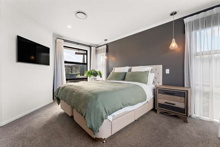 8 Manuel Road Silverdale_14