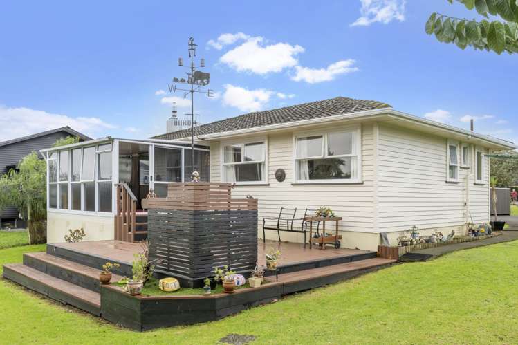 62 Wallace Road Mangere Bridge_4