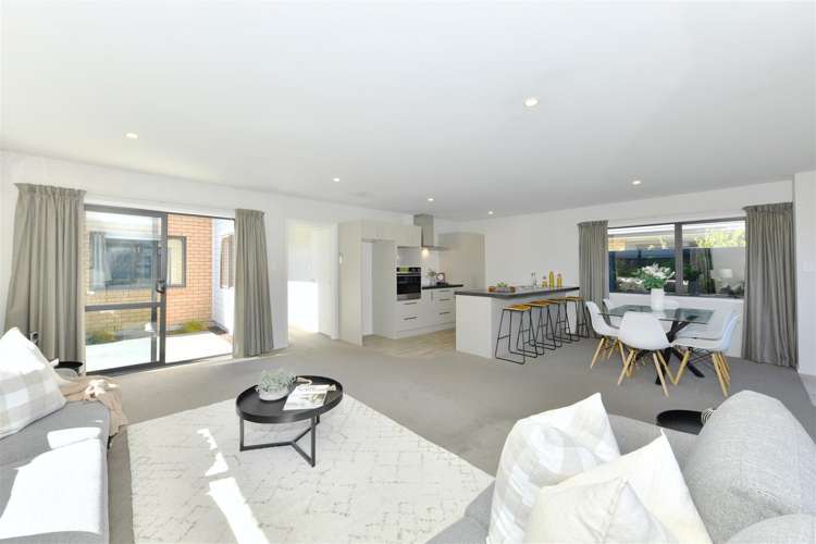 39 Charlbury Drive_1