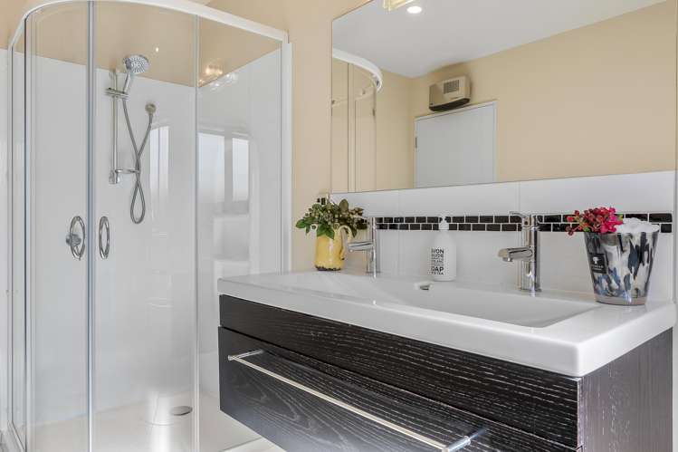 5 Millpark Place Northwood_12