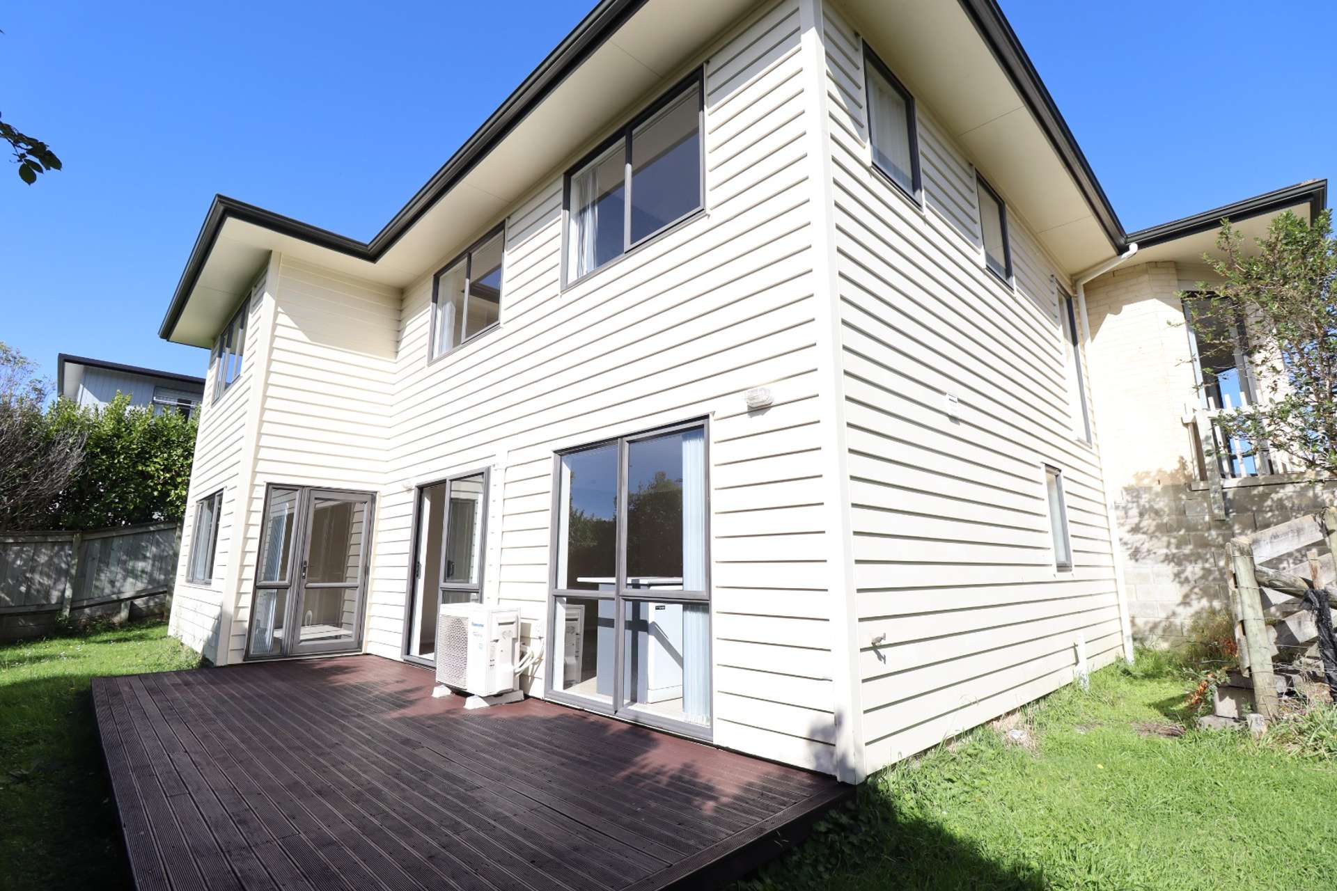 89 Kirton Drive Riverstone Terraces_0